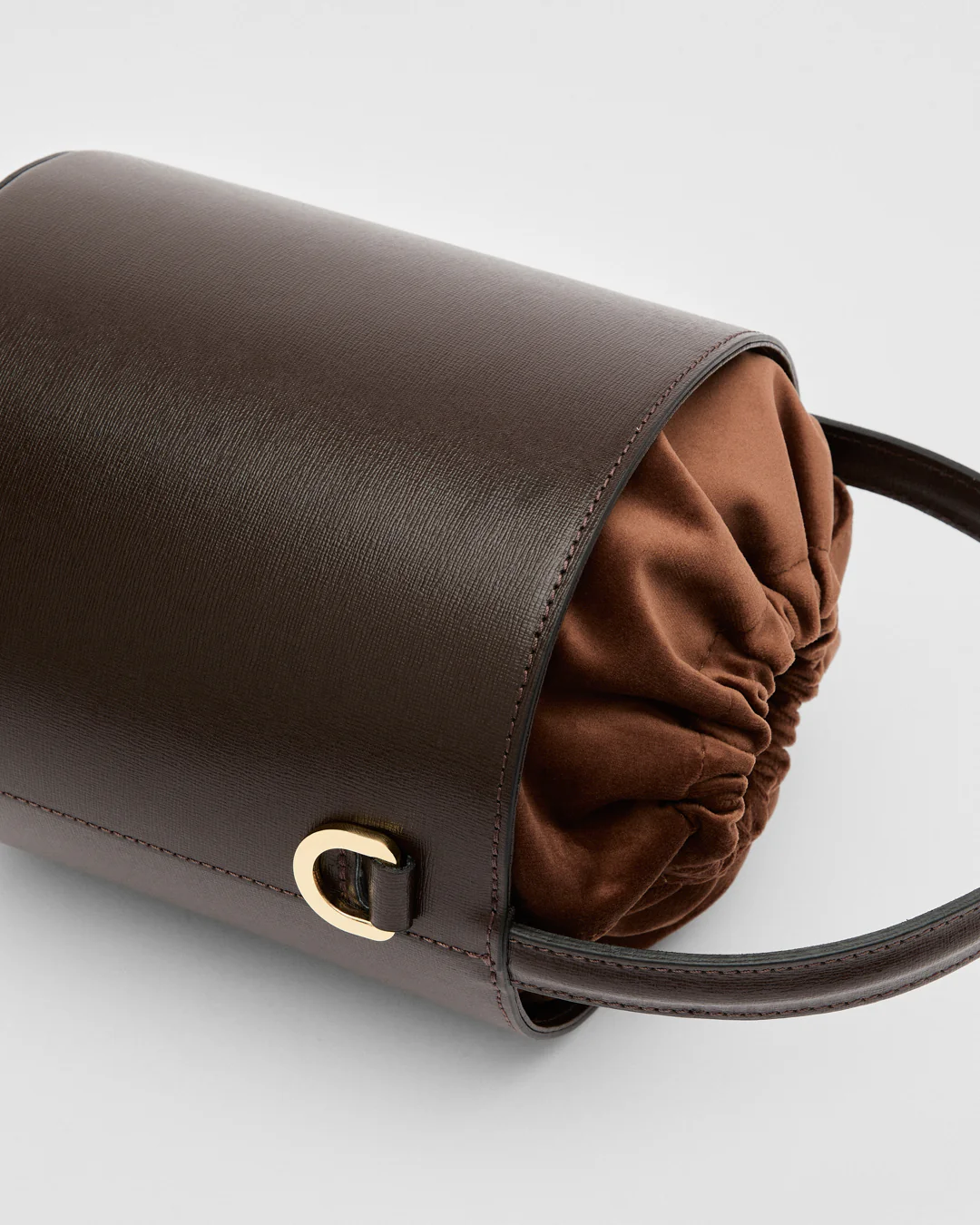 Catherine brown | brown velvet closure - Image 2