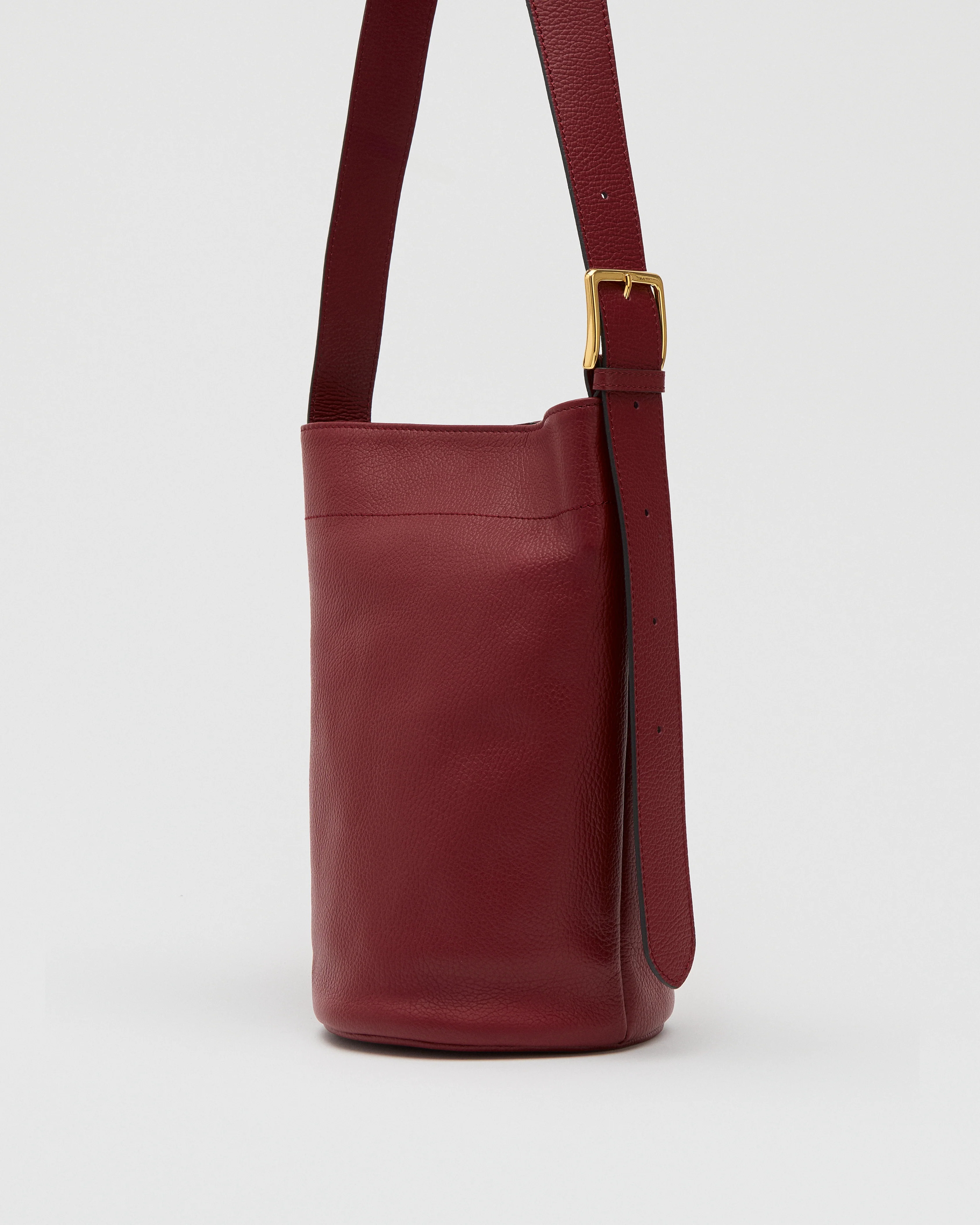 Jade burgundy