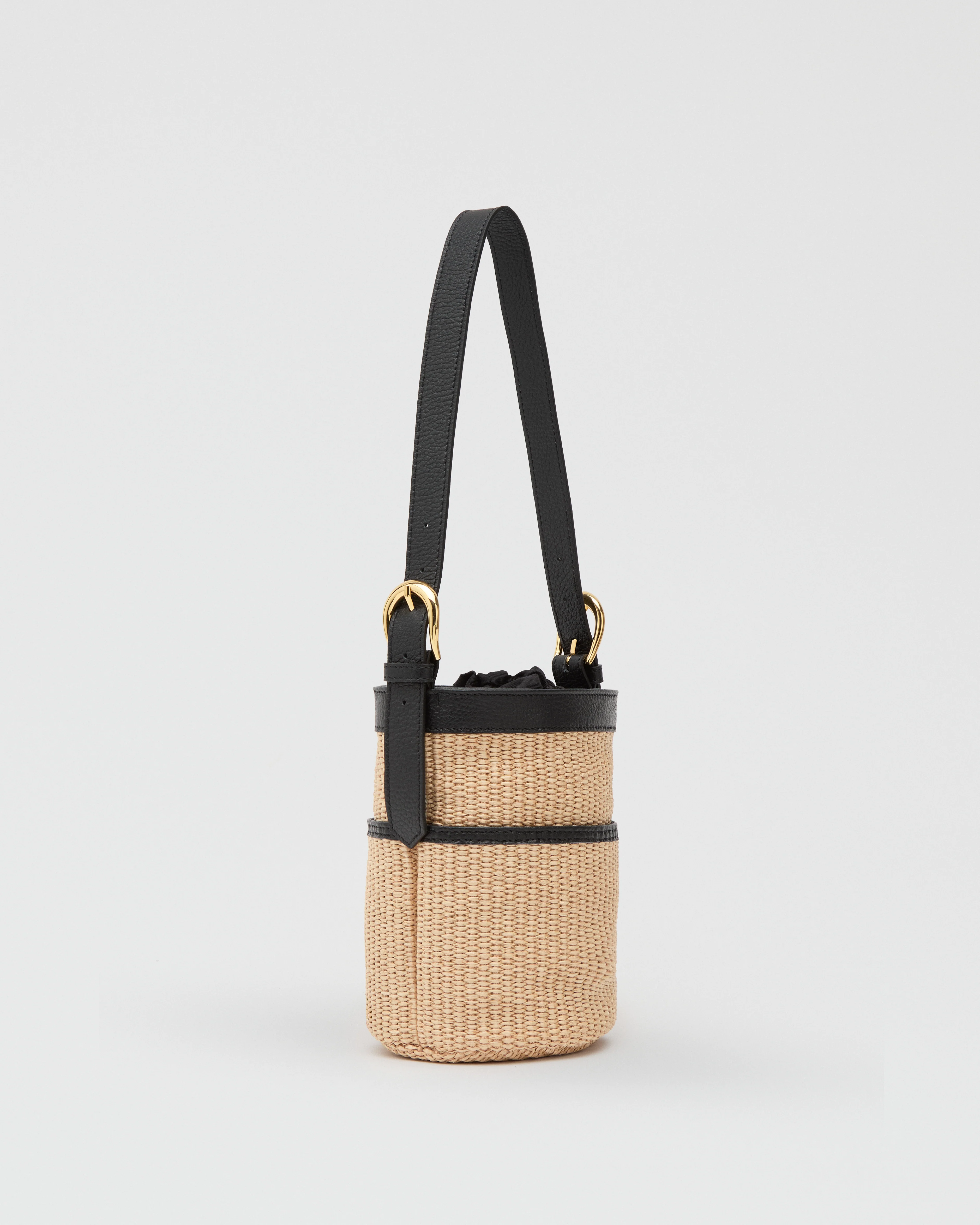 Léonie raffia black